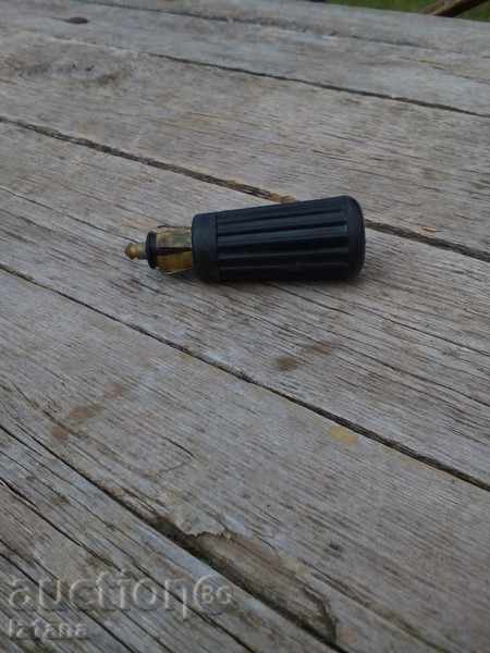 Old vehicle lighter nozzle
