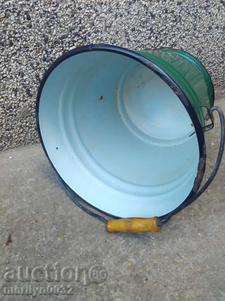 Soca period enamel bucket, enamel vessel, basin - 6 Soca period enamel bucket, enamel vessel, basin - 6