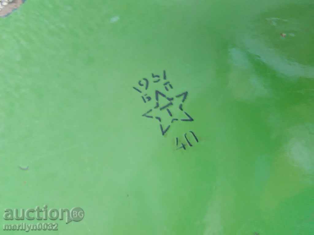 Delivery of Enamelled tray, tray, enamel container