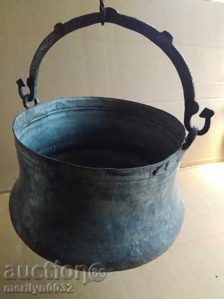 Delivery of Tinned boiler, baker, water tank, copper copper pot