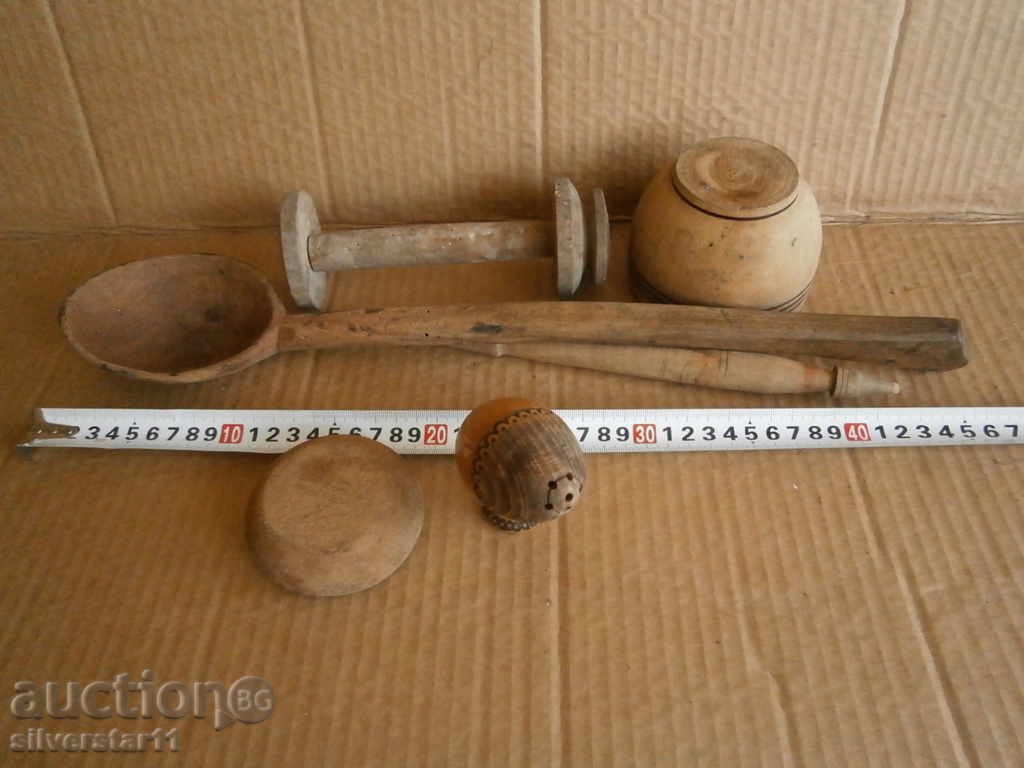 Δημοπρασία πολλή πρωτόγονη αλατιέρα με ξύλινο κουτάλι, κ.λπ. Δημοπρασία πολλή πρωτόγονη αλατιέρα με ξύλινο κουτάλι, κ.λπ.