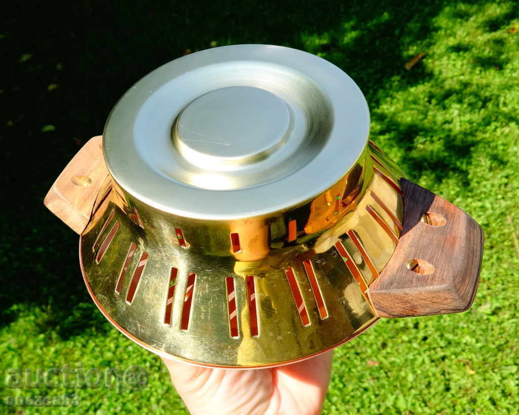 Barbecue, repellent container, made of copper, brass, wood. with price 29.00 BGN | € 14.83