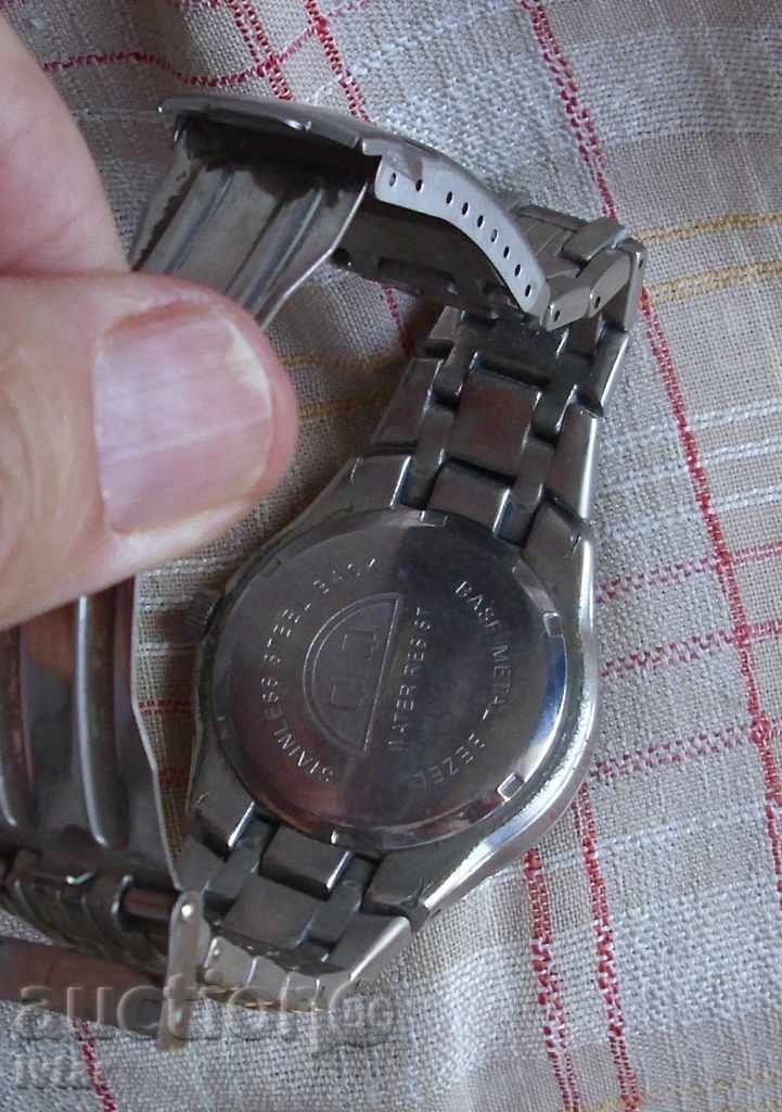 "Q&Q" watch - 6 "Q&Q" watch - 6