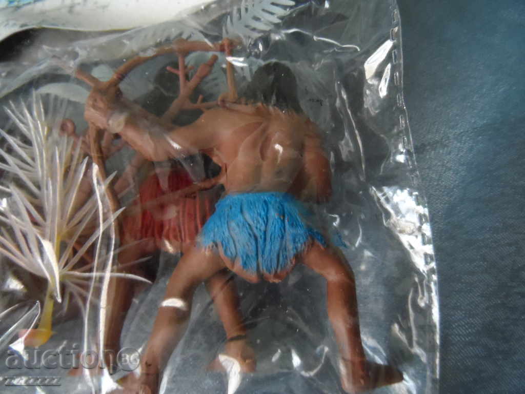 figurine vechi din plastic - 5