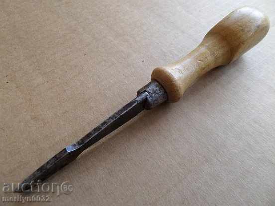 Army screwdriver from PIU gun pistol revolver with seal with price 39.00 BGN | € 19.94 Army screwdriver from PIU gun pistol revolver with seal with price 39.00 BGN | € 19.94