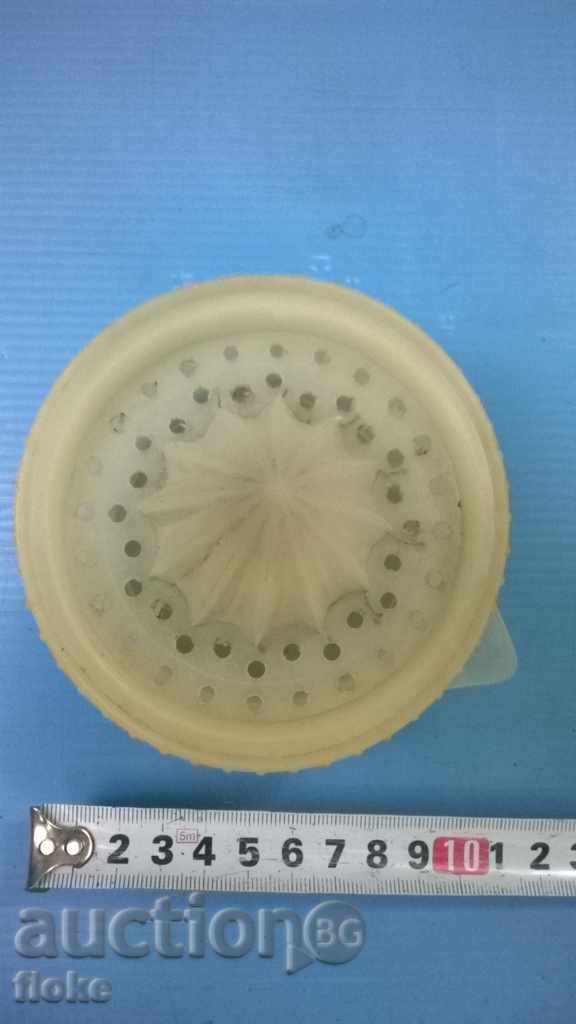 uscătoare de plastic pentru lămâi și vechi Dr. cu preț 3.00 BGN | € 1.53