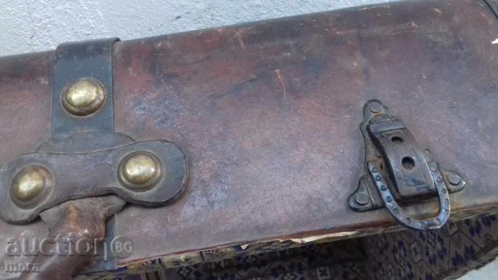 An old passenger suitcase from a dial - 6 An old passenger suitcase from a dial - 6