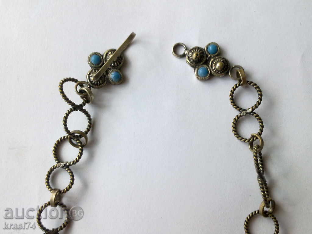 Auction Old necklace Auction Old necklace