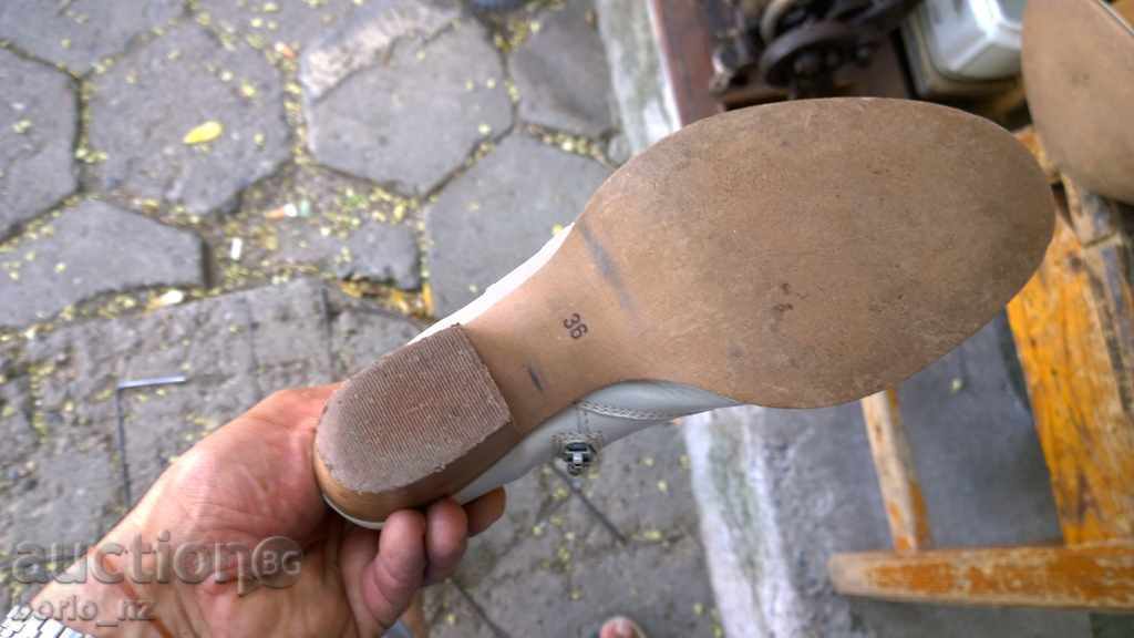 8508. LADIES ΔΕΡΜΑΤΙΝΗ ΜΠΟΤΑ Γκιόνι NUMBER 36 με τιμή 15.00 BGN | € 7.67 8508. LADIES ΔΕΡΜΑΤΙΝΗ ΜΠΟΤΑ Γκιόνι NUMBER 36 με τιμή 15.00 BGN | € 7.67