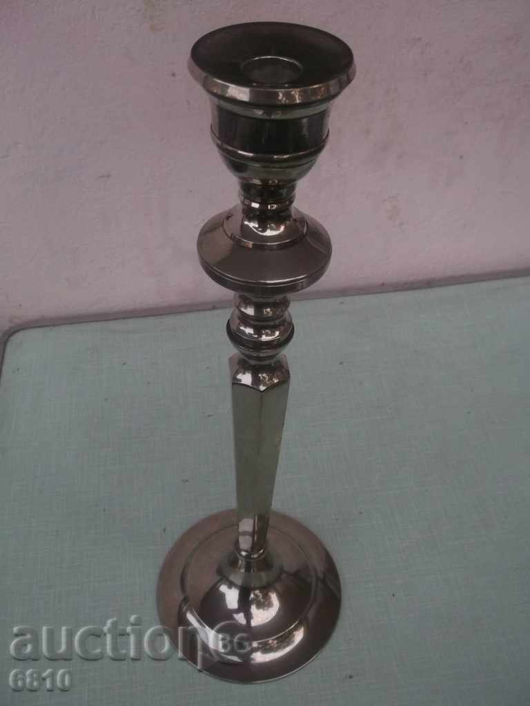 Auction a large candle -43 cm. Auction a large candle -43 cm.