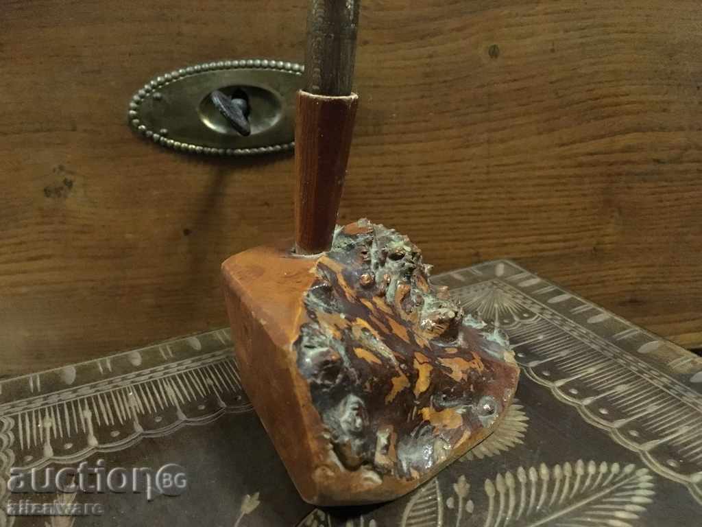 A pen holder with a sign OHRID with price 55.00 BGN | € 28.12 A pen holder with a sign OHRID with price 55.00 BGN | € 28.12