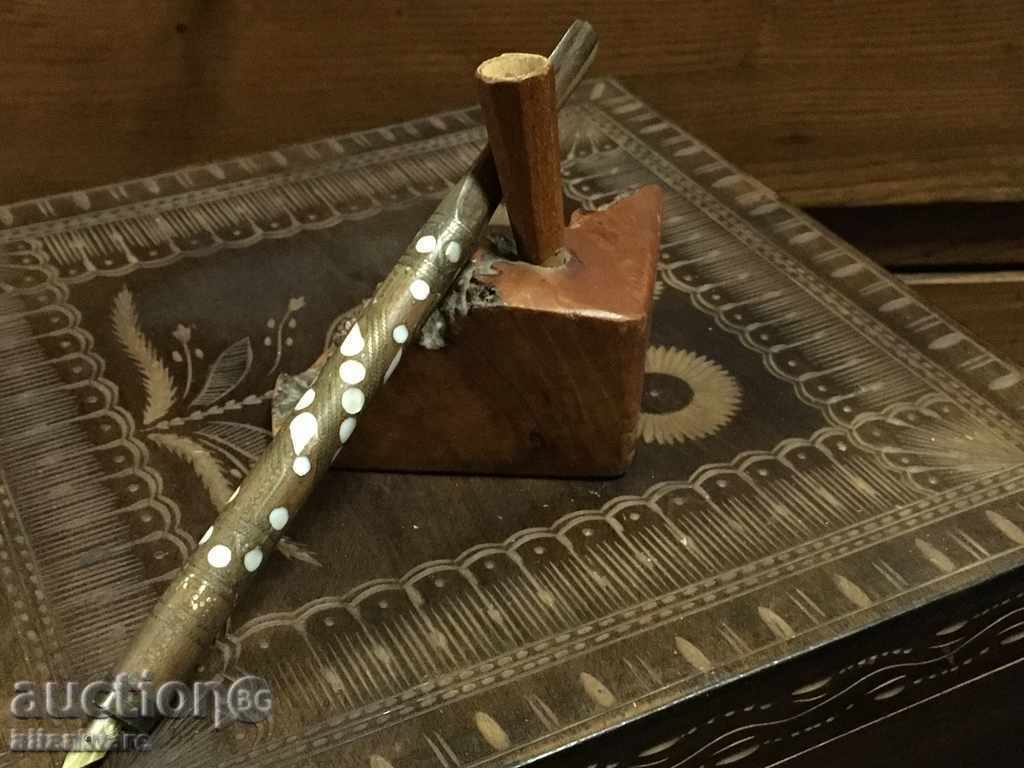 A pen holder with a sign OHRID - 7 A pen holder with a sign OHRID - 7