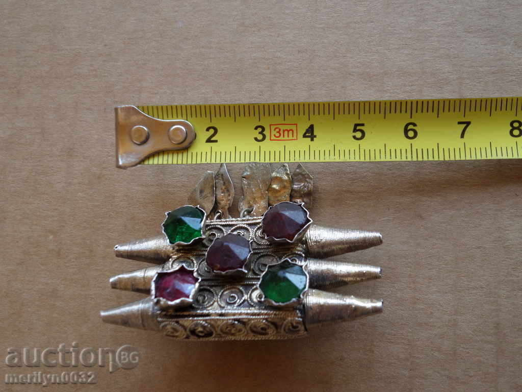 Renaissance silver with gilding brooch jewelry jewelry silver with price 439.00 BGN | € 224.46 Renaissance silver with gilding brooch jewelry jewelry silver with price 439.00 BGN | € 224.46