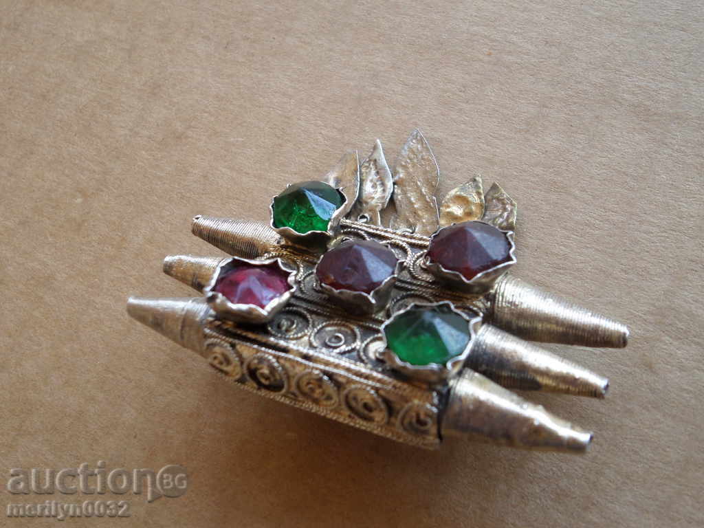 Възрожденски сребърна с позлата брожка накит бижу сребро