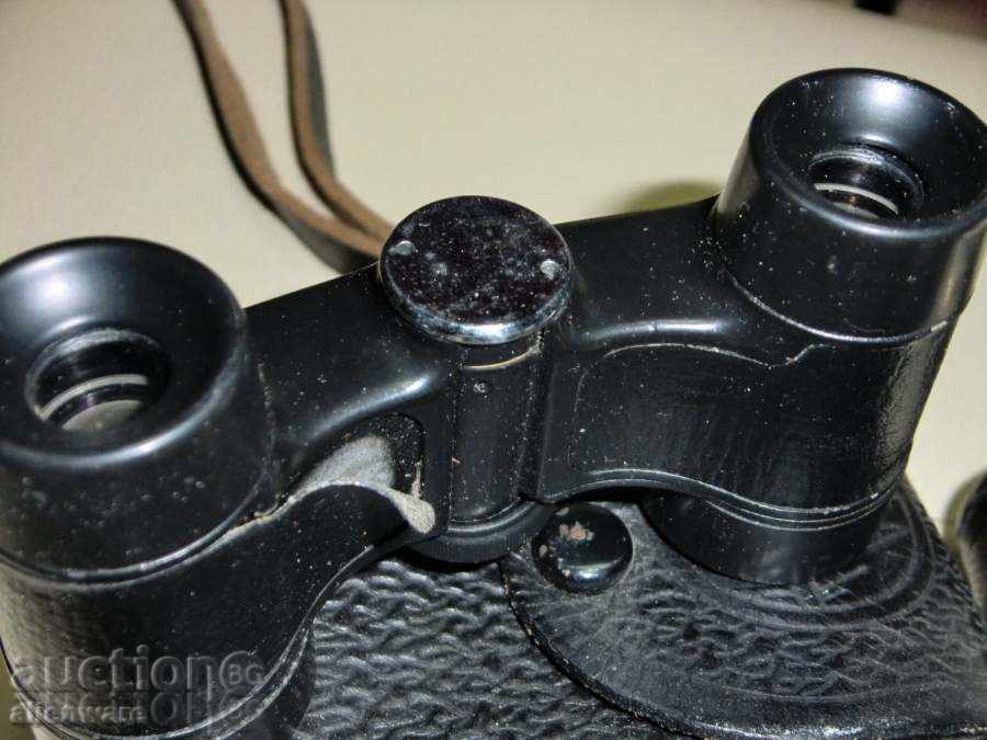 Lot of 3 theatrical binoculars - 6 Lot of 3 theatrical binoculars - 6