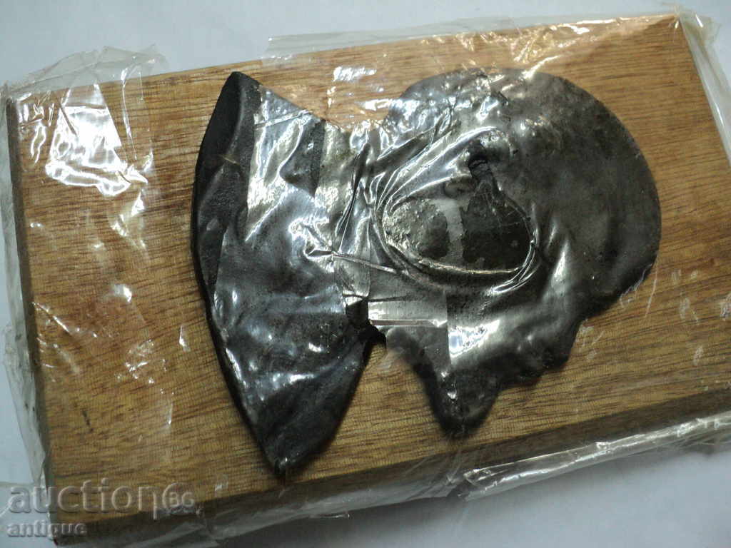 SOUVENIR LINEN. NEW. with price 30.00 BGN | € 15.34