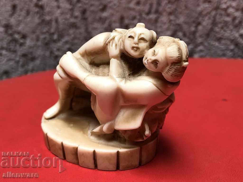 Figurină erotică japoneză Kama Sutra cu preț € 90.00 | 176.03 BGN