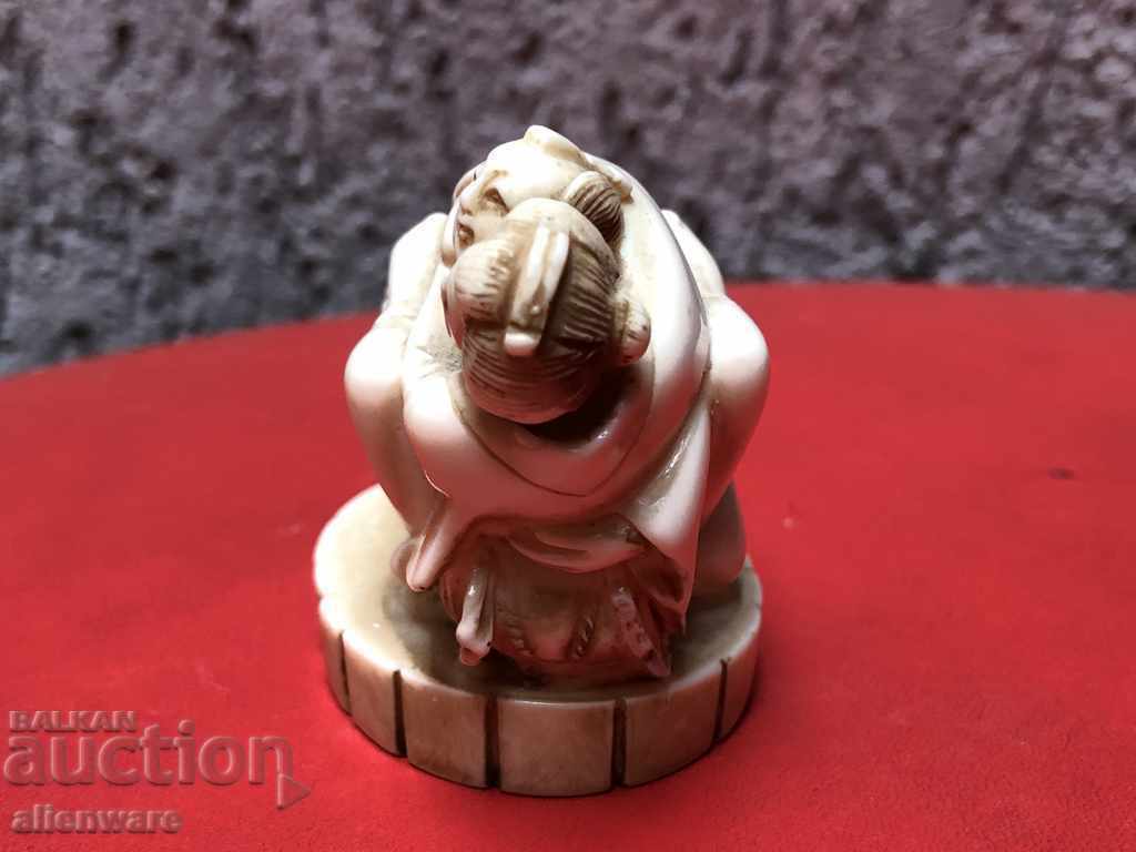 Licitație Figurină erotică japoneză Kama Sutra