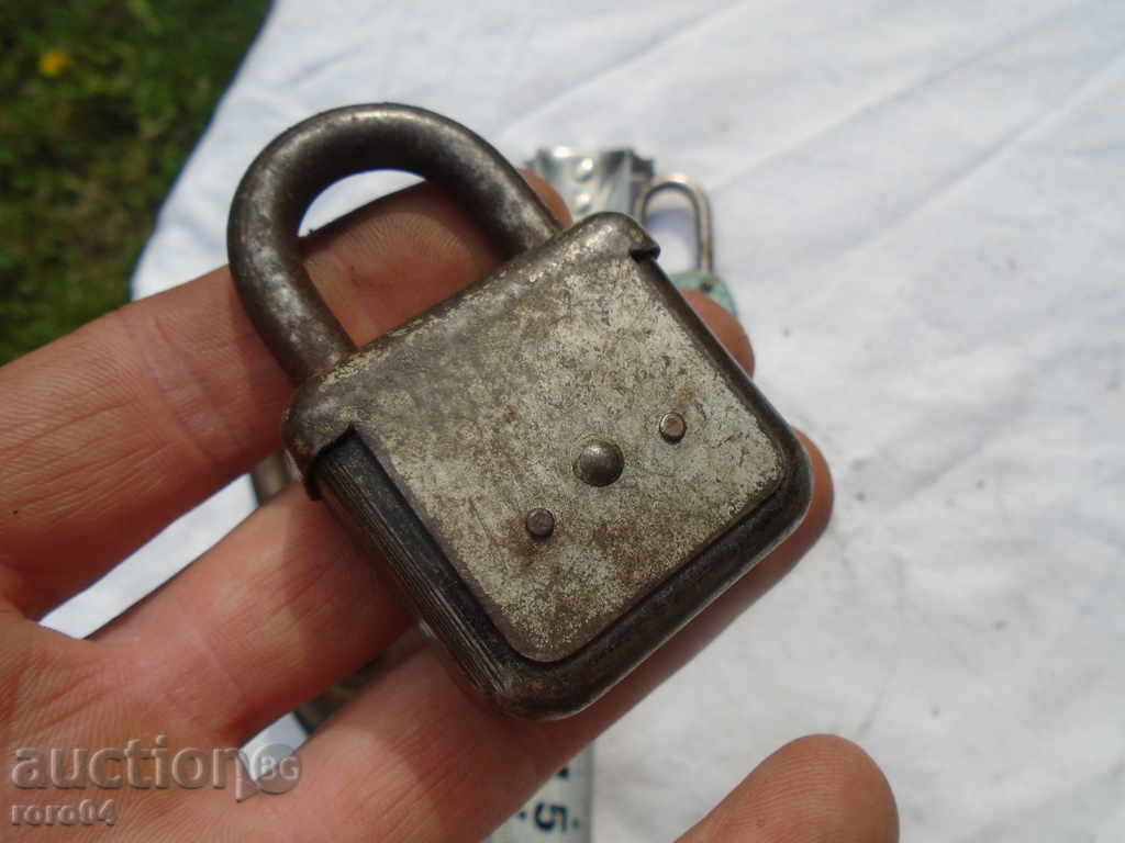 OLD Încuietorile - BOX / NO CHEI - 6 OLD Încuietorile - BOX / NO CHEI - 6