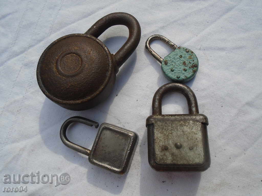 OLD KAINARI - BOX / WITHOUT KEYS - 7 OLD KAINARI - BOX / WITHOUT KEYS - 7