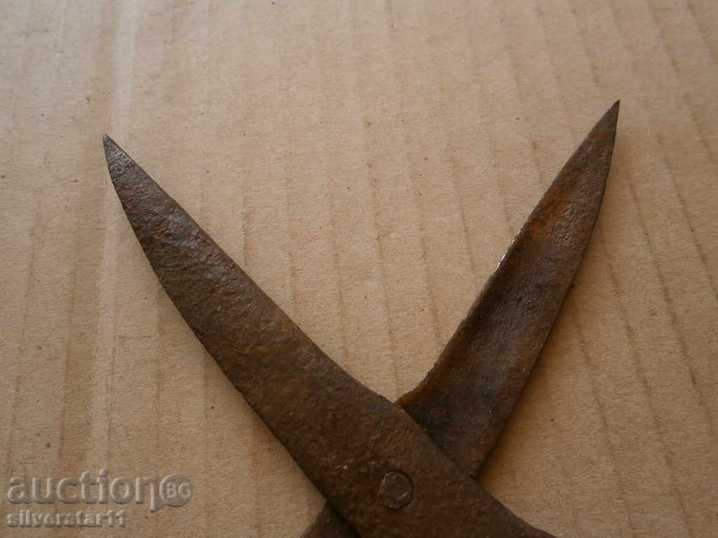 old forged scissors - 6 old forged scissors - 6