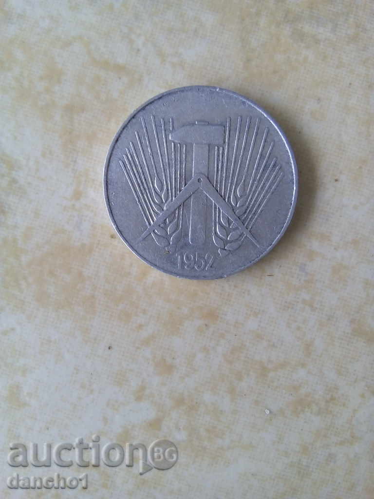 Livrarea 10 PFENNING G.D.R. 1952 "Bine" Livrarea 10 PFENNING G.D.R. 1952 "Bine"