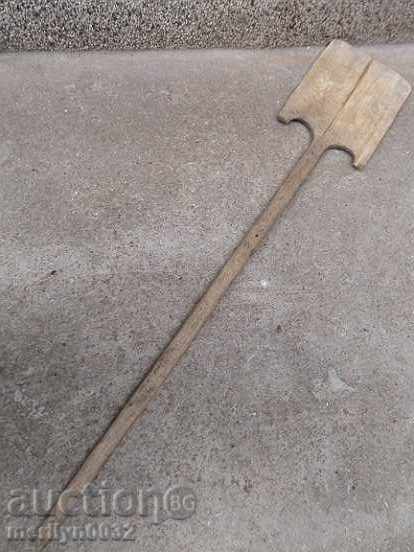 An old wooden shovel, a blade, a wood-burning wood - 5