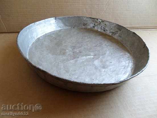 Baked tray, copper pot, baker, sahane, honey, pan, tass Baked tray, copper pot, baker, sahane, honey, pan, tass