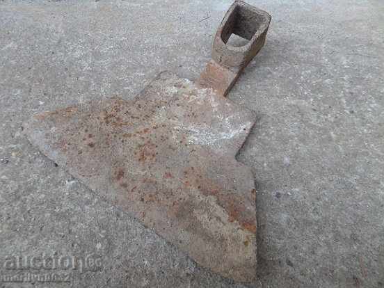 Old pick, agricultural instrument, chapel, wrought iron - 7 Old pick, agricultural instrument, chapel, wrought iron - 7