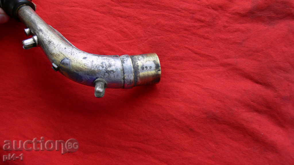 Аукцион МУЩУК И ЧАСТ ОТ САКСОФОН Аукцион МУЩУК И ЧАСТ ОТ САКСОФОН