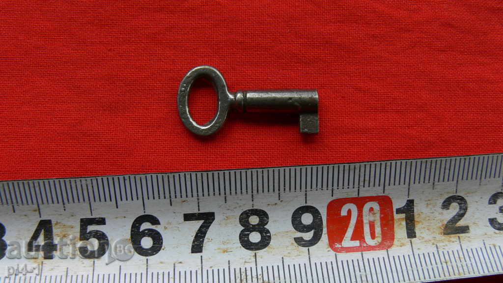 OLD CLOCK FOR CANDLE, KATINAR, CAMERA OR COLLECTION with price 13.00 BGN | € 6.65 OLD CLOCK FOR CANDLE, KATINAR, CAMERA OR COLLECTION with price 13.00 BGN | € 6.65