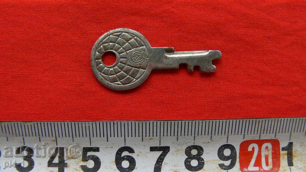 OLD CLOCK FOR CANDLE, KATINAR, CAMERA OR COLLECTION with price 13.00 BGN | € 6.65 OLD CLOCK FOR CANDLE, KATINAR, CAMERA OR COLLECTION with price 13.00 BGN | € 6.65