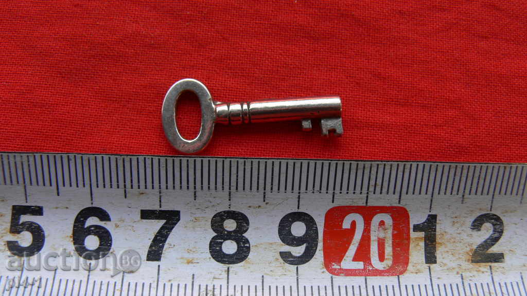 OLD CLOCK FOR CANDLE, KATINAR, CAMERA OR COLLECTION with price 13.00 BGN | € 6.65