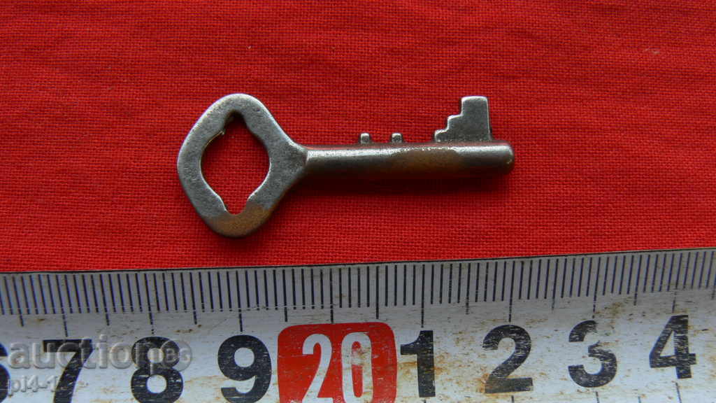 OLD CLOCK FOR CANDLE, KATINAR, CAMERA OR COLLECTION with price 13.00 BGN | € 6.65 OLD CLOCK FOR CANDLE, KATINAR, CAMERA OR COLLECTION with price 13.00 BGN | € 6.65