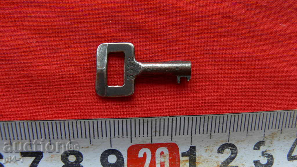 OLD CLOCK FOR CANDLE, KATINAR, CAMERA OR COLLECTION with price 13.00 BGN | € 6.65