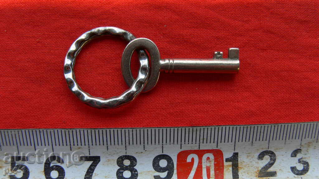 OLD CLOCK FOR CANDLE, KATINAR, CAMERA OR COLLECTION with price 13.00 BGN | € 6.65 OLD CLOCK FOR CANDLE, KATINAR, CAMERA OR COLLECTION with price 13.00 BGN | € 6.65