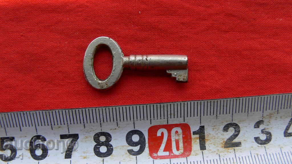 OLD CLOCK FOR CANDLE, KATINAR, CAMERA OR COLLECTION with price 13.00 BGN | € 6.65 OLD CLOCK FOR CANDLE, KATINAR, CAMERA OR COLLECTION with price 13.00 BGN | € 6.65