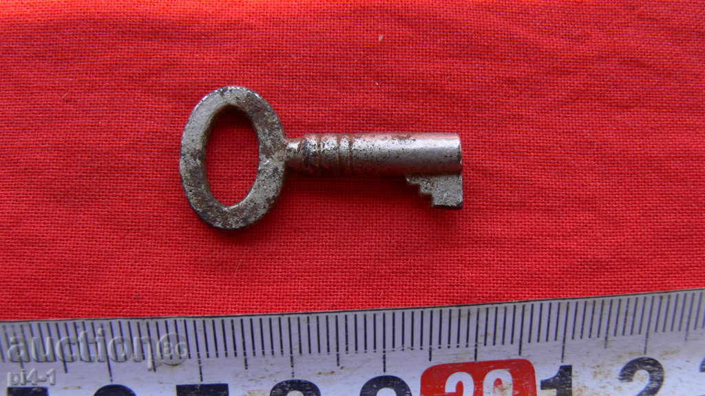 OLD CLOCK FOR CANDLE, KATINAR, CAMERA OR COLLECTION with price 13.00 BGN | € 6.65 OLD CLOCK FOR CANDLE, KATINAR, CAMERA OR COLLECTION with price 13.00 BGN | € 6.65