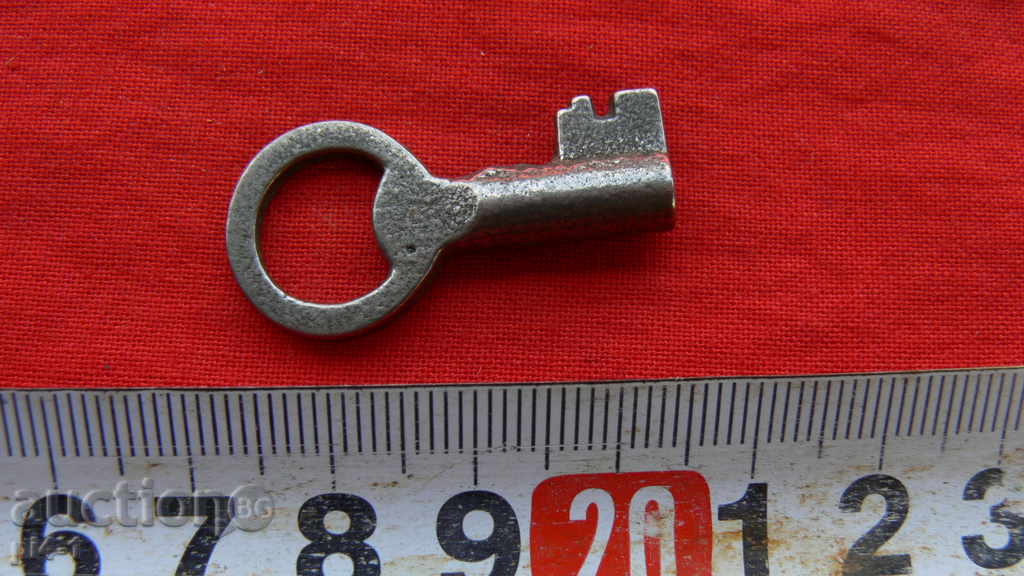 OLD CLOCK FOR CANDLE, KATINAR, CAMERA OR COLLECTION with price 13.00 BGN | € 6.65 OLD CLOCK FOR CANDLE, KATINAR, CAMERA OR COLLECTION with price 13.00 BGN | € 6.65