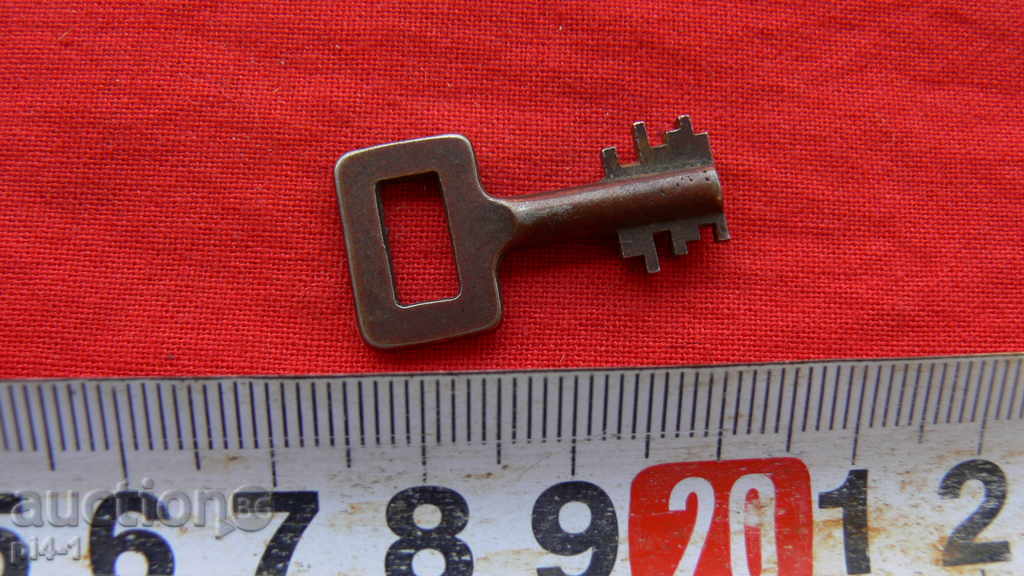 OLD CLOCK FOR CANDLE, KATINAR, CAMERA OR COLLECTION with price 13.00 BGN | € 6.65 OLD CLOCK FOR CANDLE, KATINAR, CAMERA OR COLLECTION with price 13.00 BGN | € 6.65