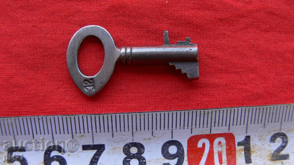 OLD CLOCK FOR CANDLE, KATINAR, CAMERA OR COLLECTION with price 13.00 BGN | € 6.65 OLD CLOCK FOR CANDLE, KATINAR, CAMERA OR COLLECTION with price 13.00 BGN | € 6.65