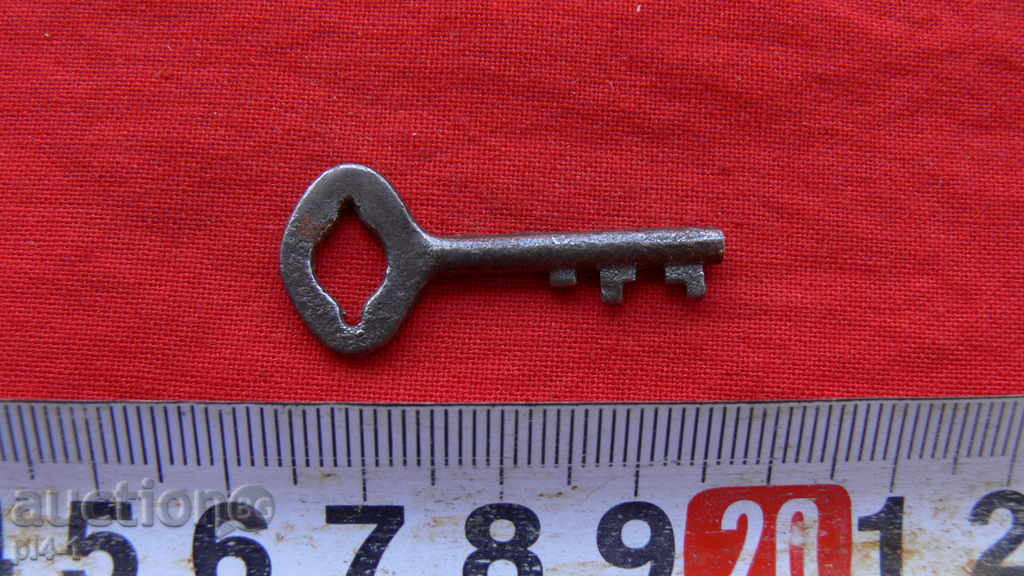 OLD CLOCK FOR CANDLE, KATINAR, CAMERA OR COLLECTION with price 13.00 BGN | € 6.65 OLD CLOCK FOR CANDLE, KATINAR, CAMERA OR COLLECTION with price 13.00 BGN | € 6.65