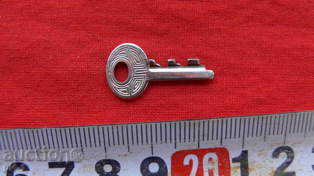 OLD CLOCK FOR CANDLE, KATINAR, CAMERA OR COLLECTION with price 13.00 BGN | € 6.65 OLD CLOCK FOR CANDLE, KATINAR, CAMERA OR COLLECTION with price 13.00 BGN | € 6.65