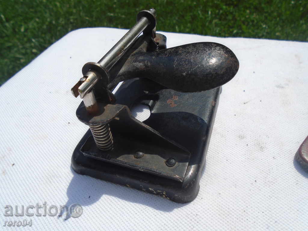 Auction  STAR CANNEL PERFORATER