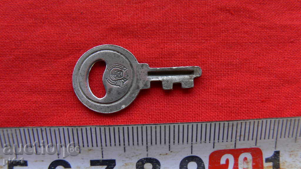 OLD CLOCK FOR CANDLE, KATINAR, CAMERA OR COLLECTION with price 13.00 BGN | € 6.65 OLD CLOCK FOR CANDLE, KATINAR, CAMERA OR COLLECTION with price 13.00 BGN | € 6.65