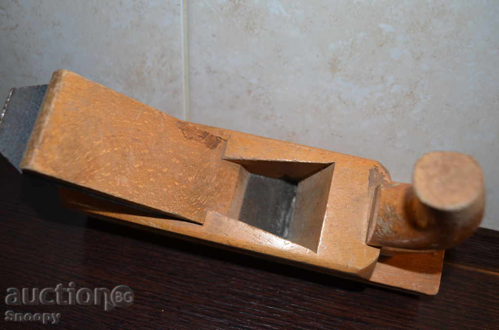Auction  Wooden universal plane - smoothing plane