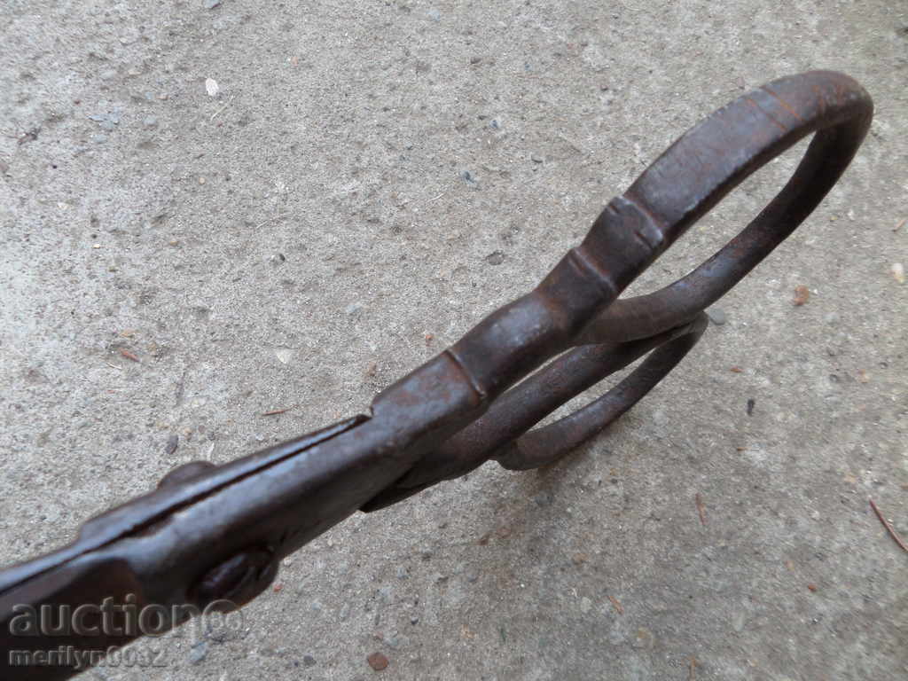 Renaissance Abadian scissors wrought iron tool with price 76.00 BGN | € 38.86 Renaissance Abadian scissors wrought iron tool with price 76.00 BGN | € 38.86