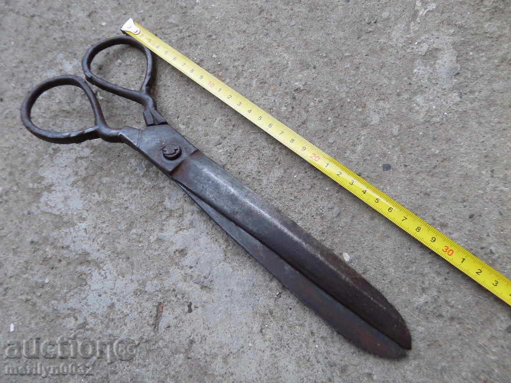 Auction Renaissance Abadian scissors wrought iron tool Auction Renaissance Abadian scissors wrought iron tool