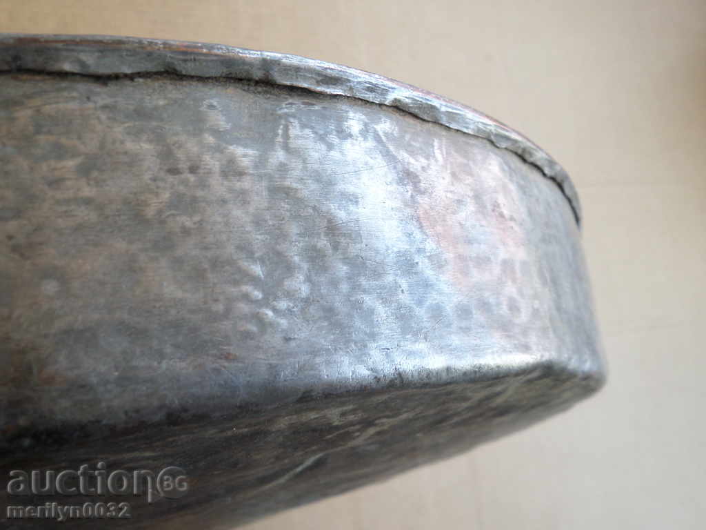 Baked tray, copper pot, baker, sahane, honey, pan, tass with price 59.00 BGN | € 30.17 Baked tray, copper pot, baker, sahane, honey, pan, tass with price 59.00 BGN | € 30.17