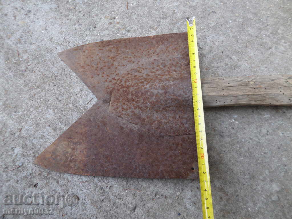 An old straight shovel with a gouged iron tool - 7 An old straight shovel with a gouged iron tool - 7